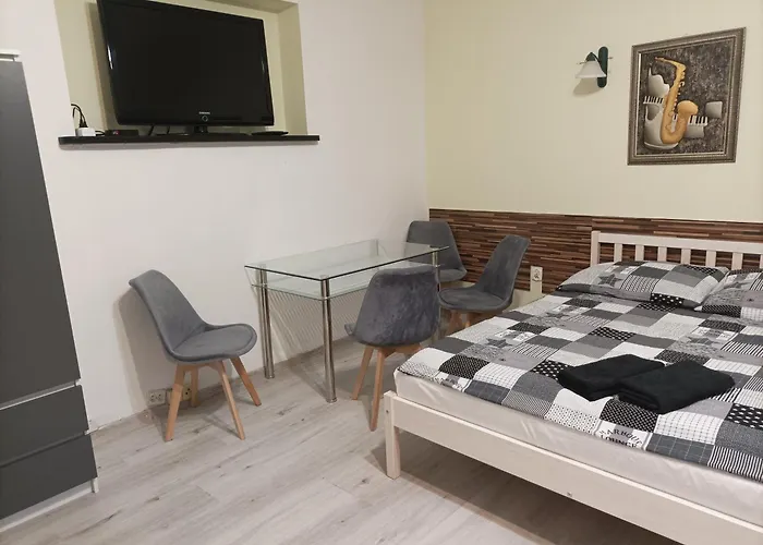 Habitación en casa particular A-piramida *