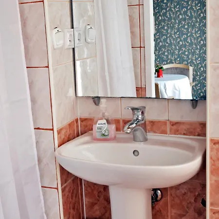 Homestay A-piramida Wroclaw